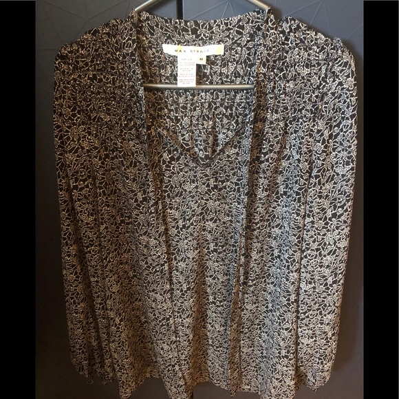MAX STUDIO black/white printed blouse size medium - Picture 8 of 12